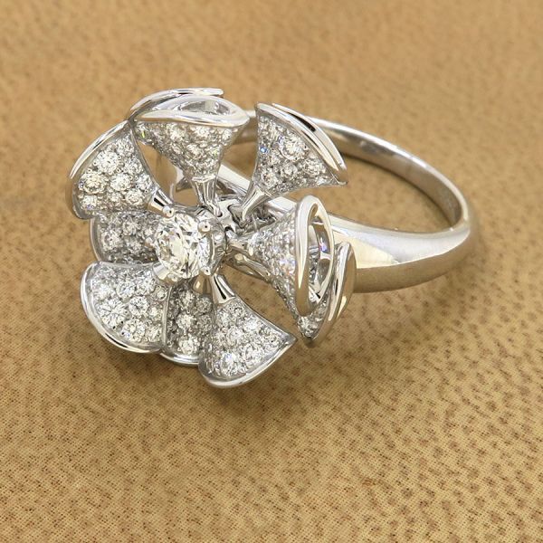 Bvlgari Divas' Dream Diamond Ring 54 — view 2