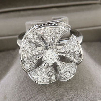 Bvlgari Divas' Dream Diamond Ring 54