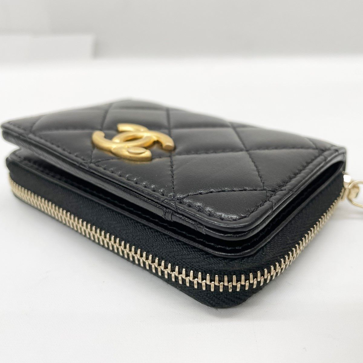Chanel Zip Coin Purse CC Logo Lambskin Gold Black — view 3