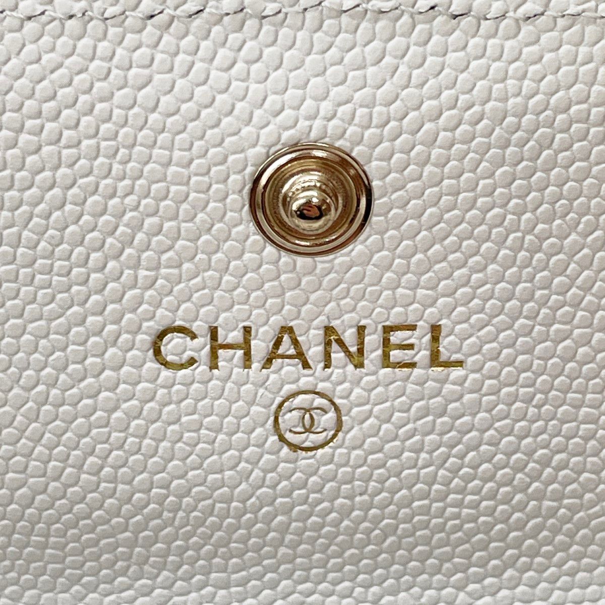 Chanel Wallet Coin Case CC Logo Small Flap Caviar Leather White — view 5