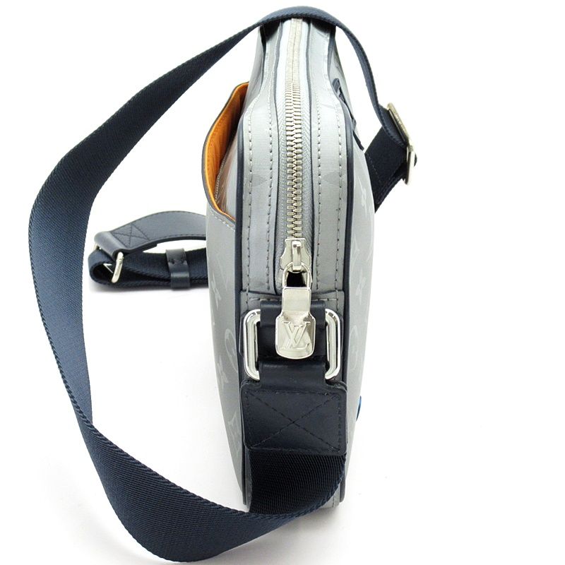Louis Vuitton Alpha Monogram Satellite Messenger Bag Gray — view 5