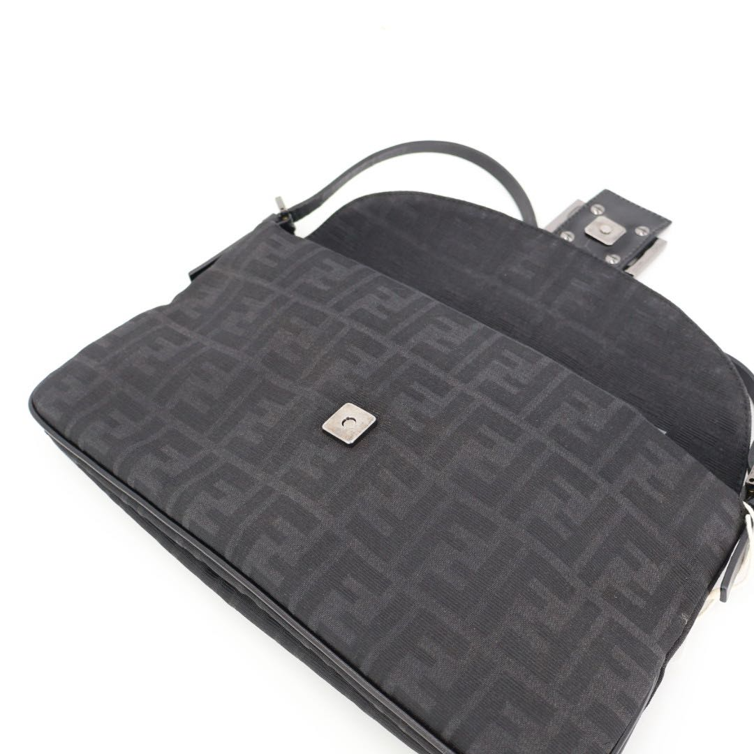 Fendi Baguette Bag Black Zucchino Canvas — view 9