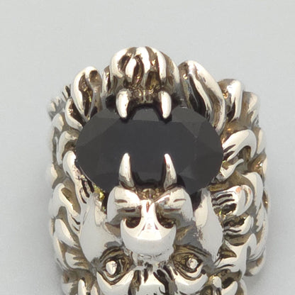 Gucci Crystal Lion Head Ring Black Aging Finish Metal — view 6