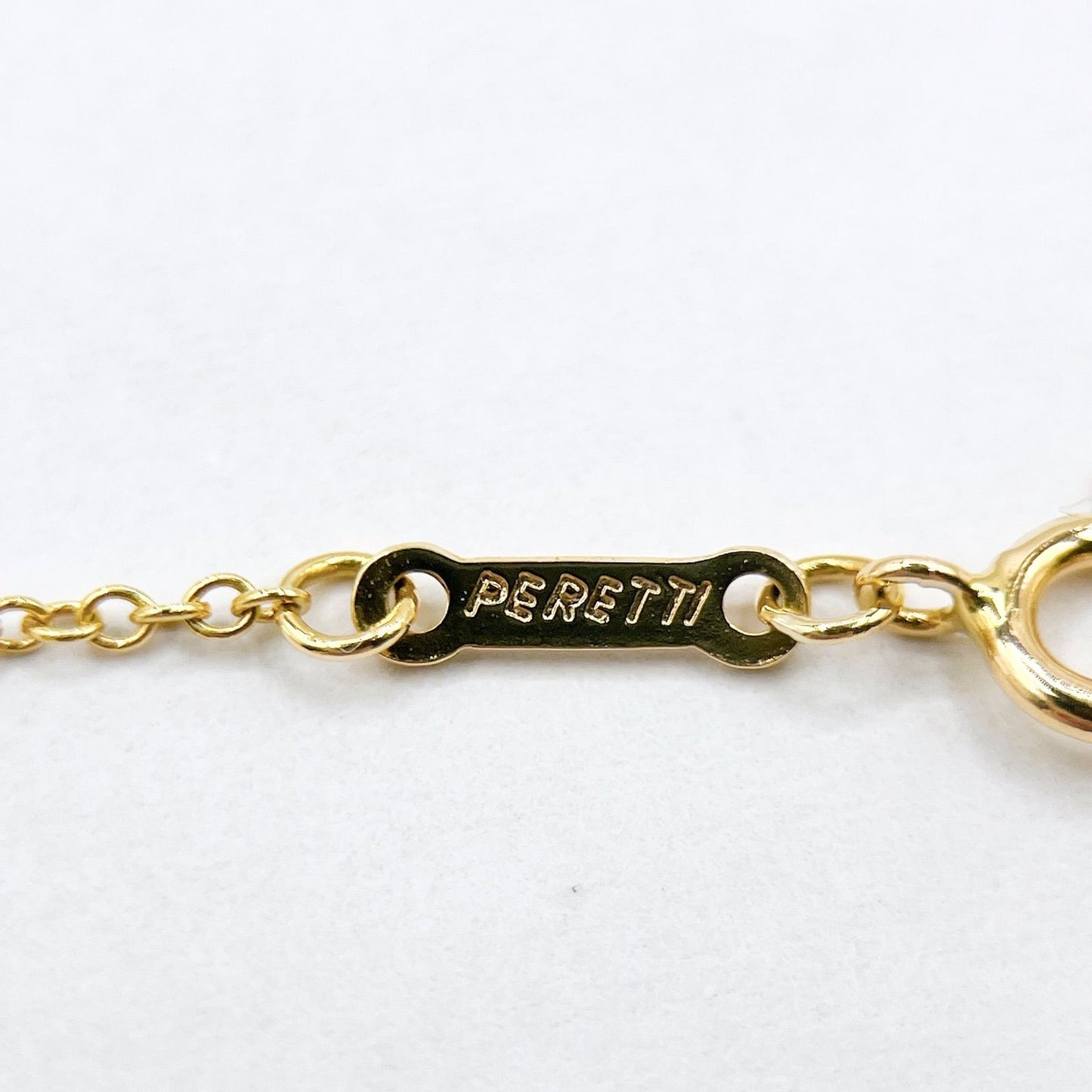 Tiffany & Co Open Heart Yellow Gold Necklace 40 cm — view 6