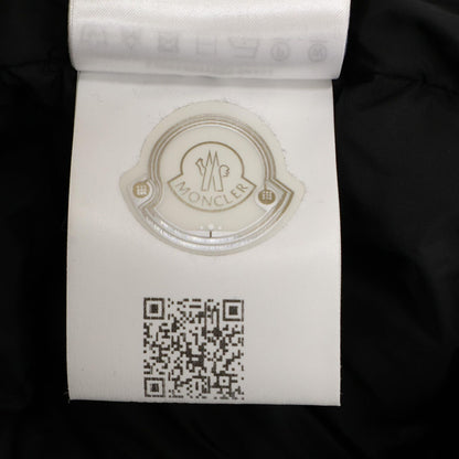 Moncler Laveda Logo Patch Down Jacket — view 9