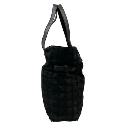 Chanel Tote New Travel Line GM Black Leather — view 2