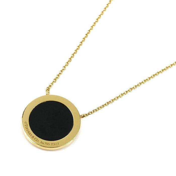 Tiffany & Co 18k Yellow Gold T Two Circle Necklace Onyx Diamond 41 46 cm — view 3