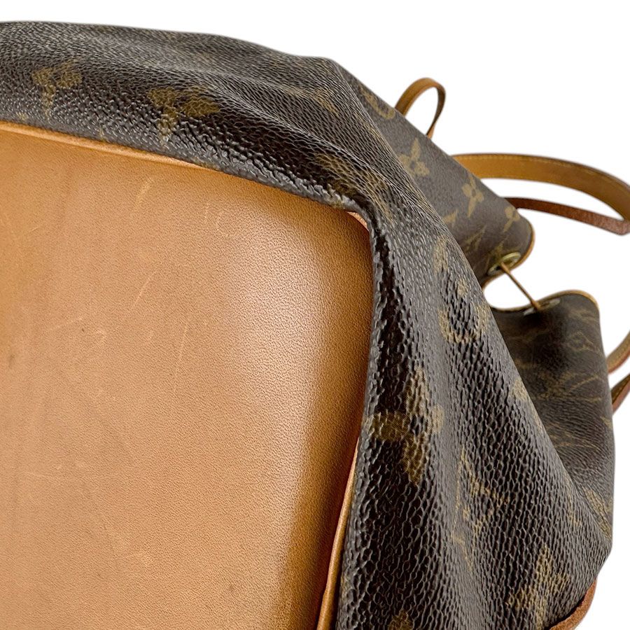 Louis Vuitton Shoulder Bag Monogram Petit Noet — view 9