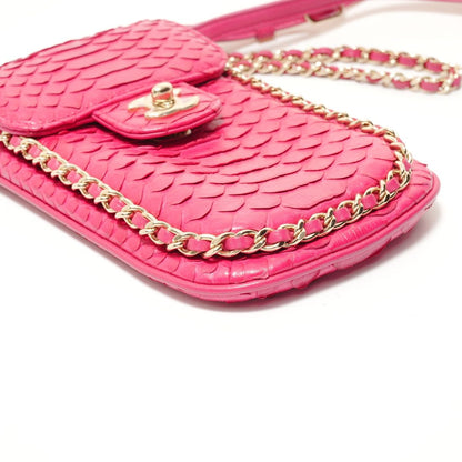 Chanel Shoulder Bag CC Logo Chain Phone Case — view 5