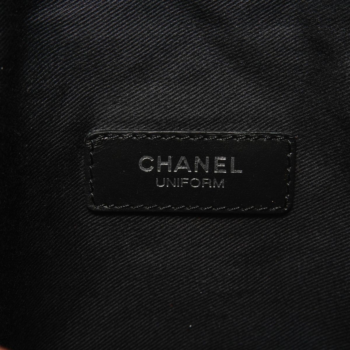 Chanel Shoulder Bag Quilted Silver — view 9