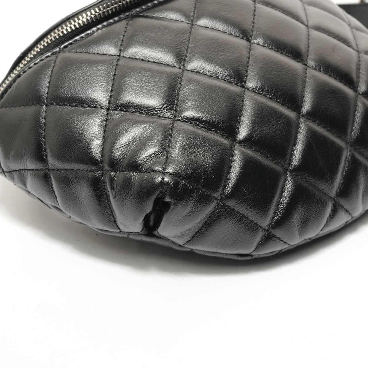 Chanel Shoulder Bag Quilted Silver — view 5