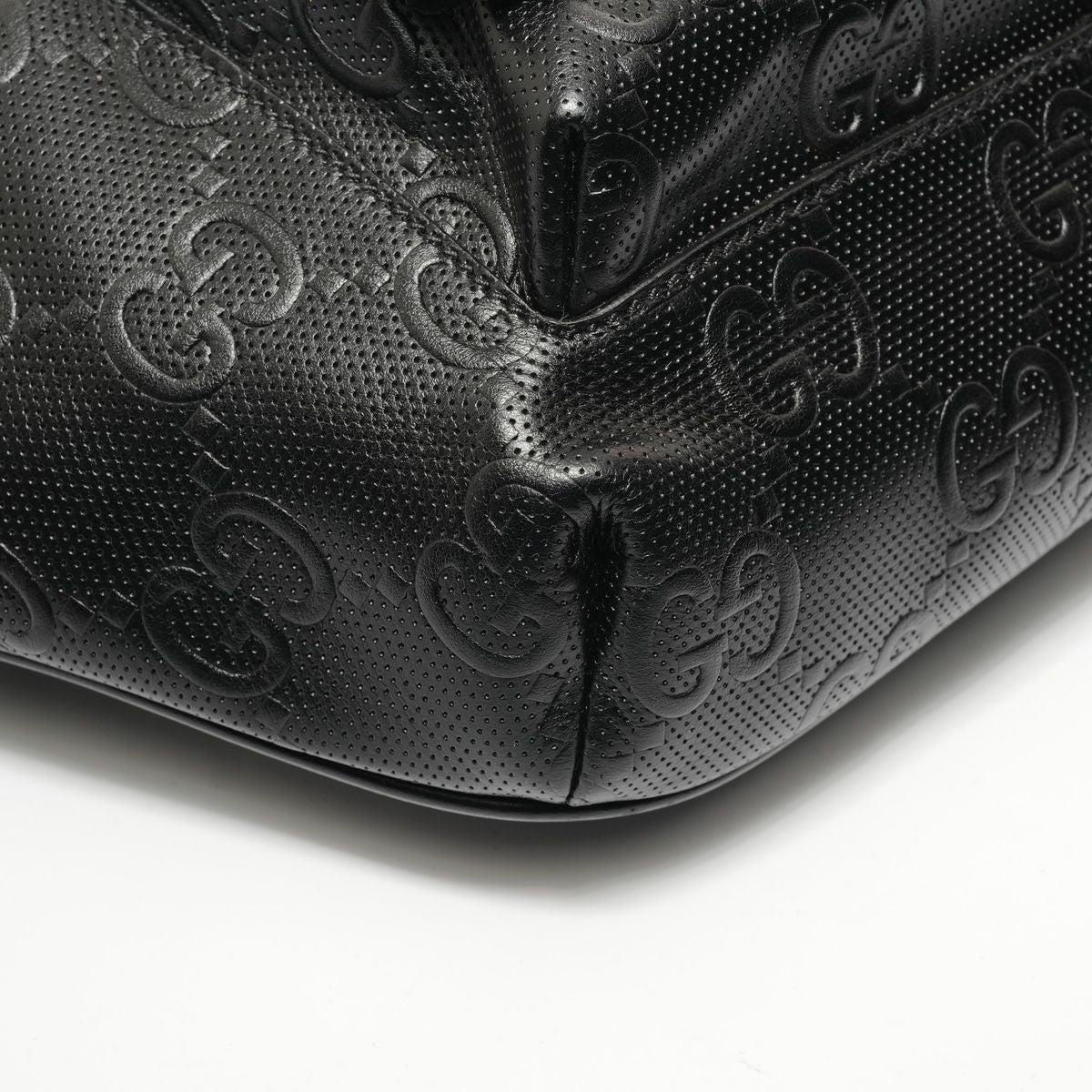 Gucci Shoulder Bag GG Embossed — view 5