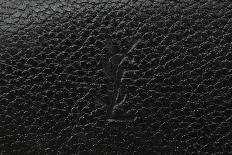 Saint Laurent Yves YSL Key Case Vintage Leather Black Gold Key Holder — view 7