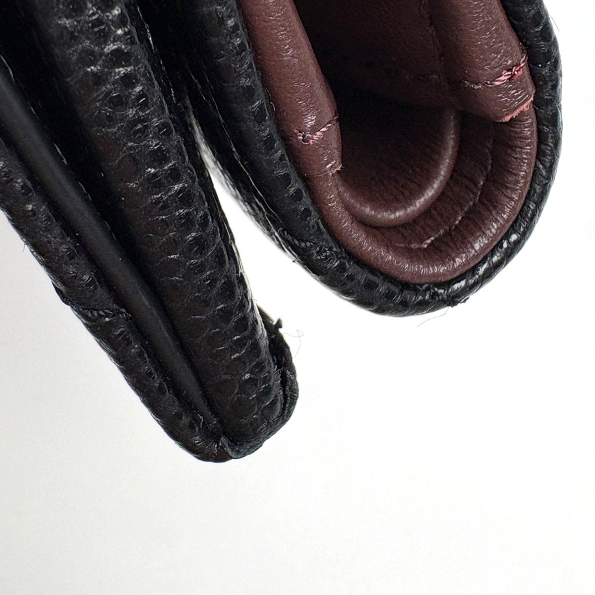 Chanel CC Logo Trifold Wallet Caviar Leather Black — view 3