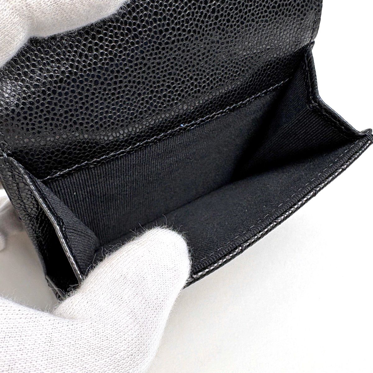 Chanel CC Logo Trifold Wallet Caviar Leather Black — view 5