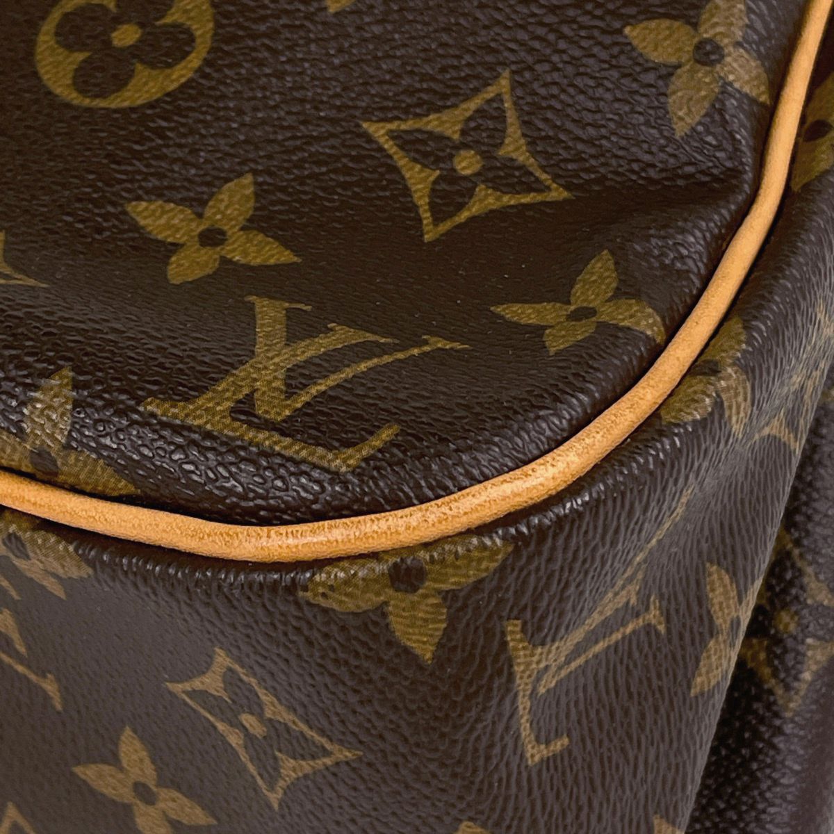 Louis Vuitton Batignolles Oriental Tote Monogram Brown — view 3