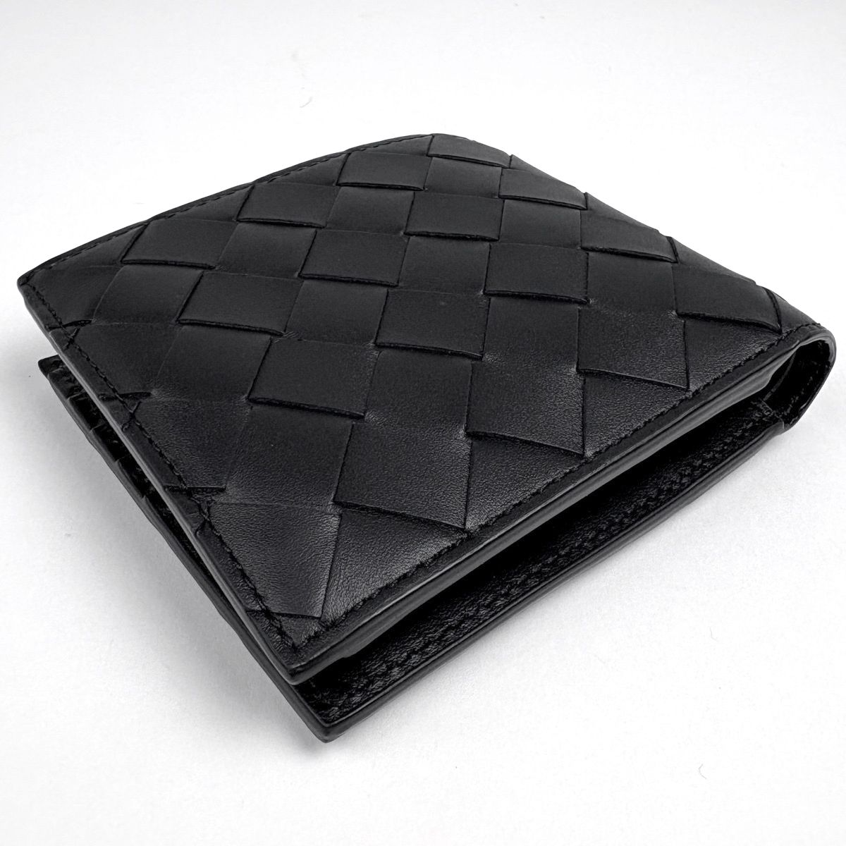 Bottega Veneta Intrecciato Bifold Wallet Leather Black — view 2