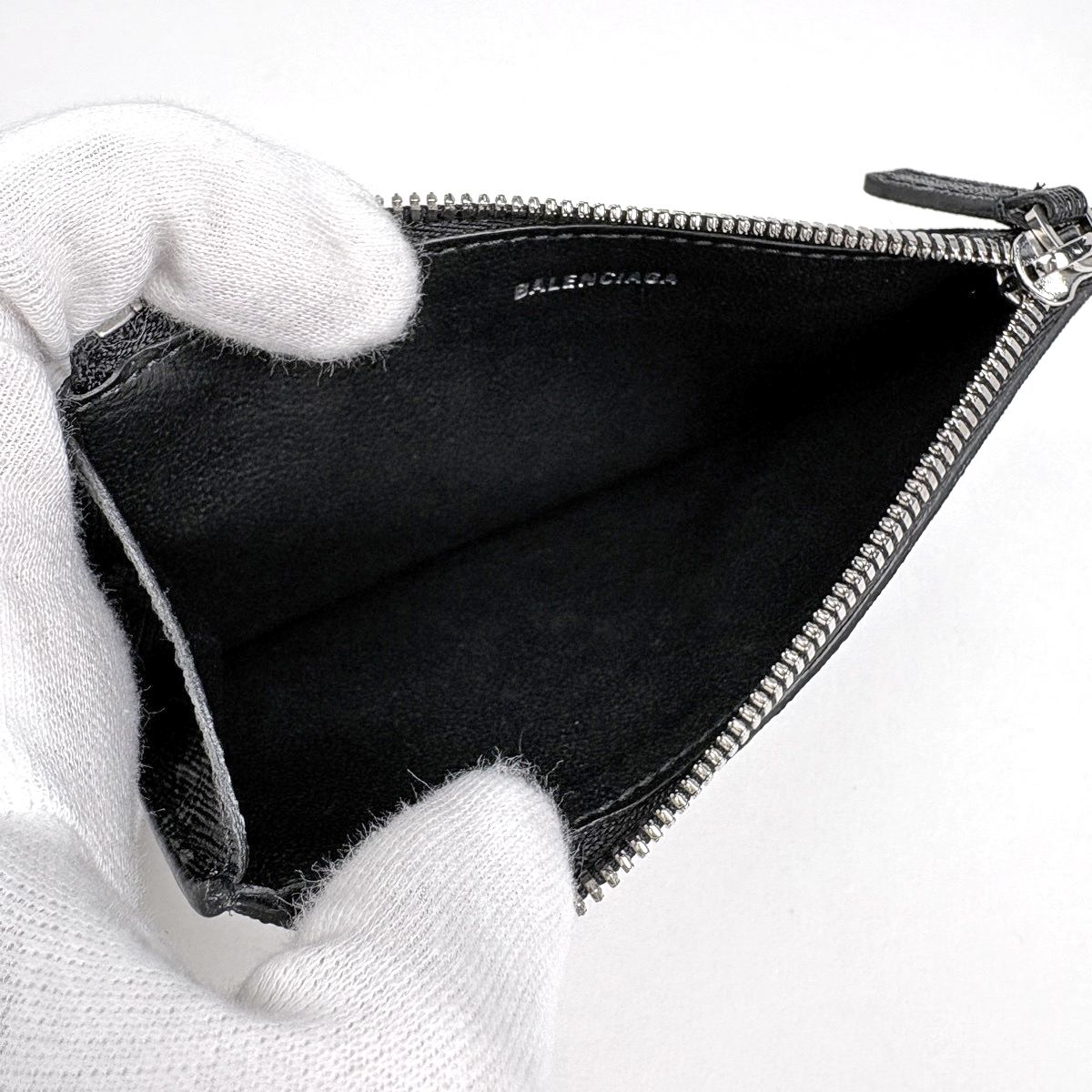 Balenciaga Logo Coin Case Card BB Monogram Black — view 4