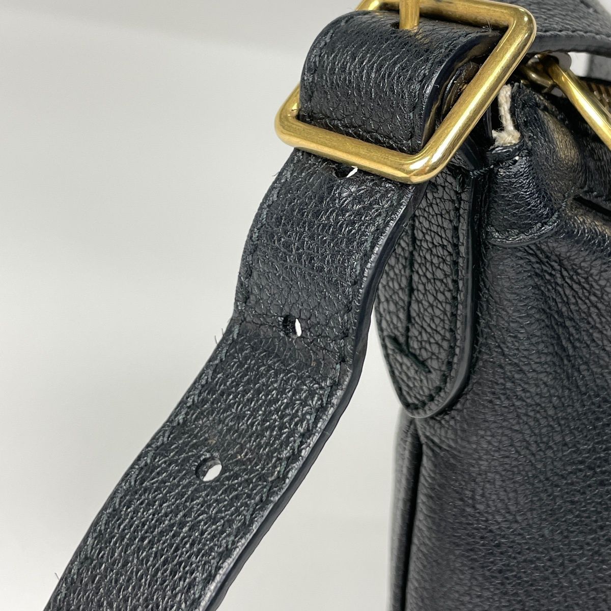 Gucci Half Moon Hobo Shoulder Bag Leather Black — view 4