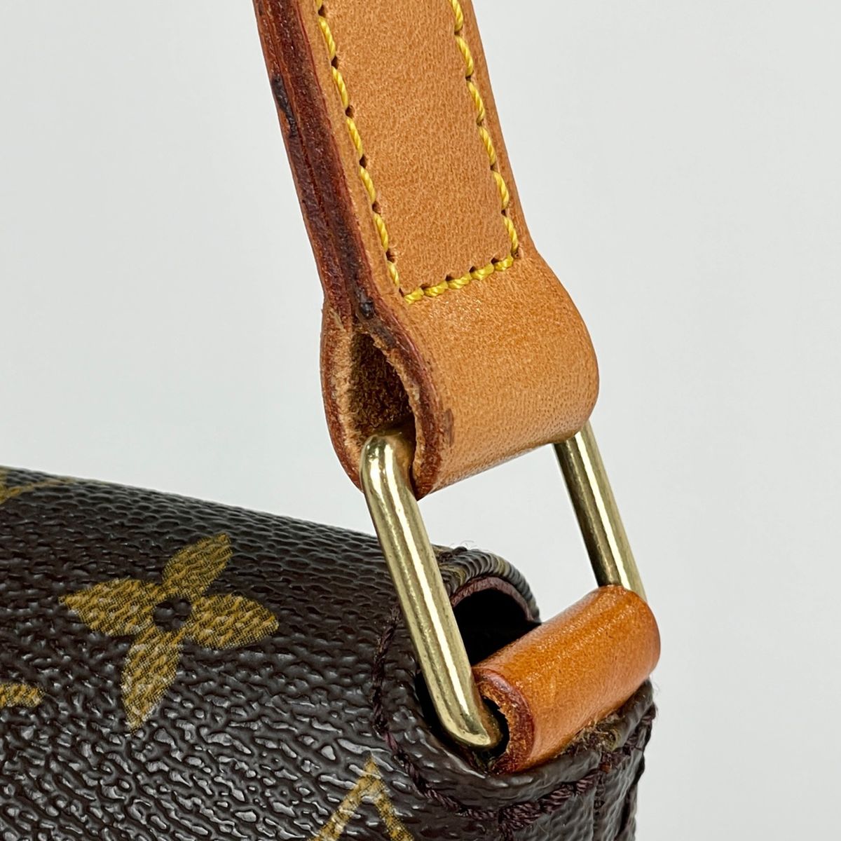 Louis Vuitton Musette Crossbody Shoulder Bag Monogram Brown — view 4