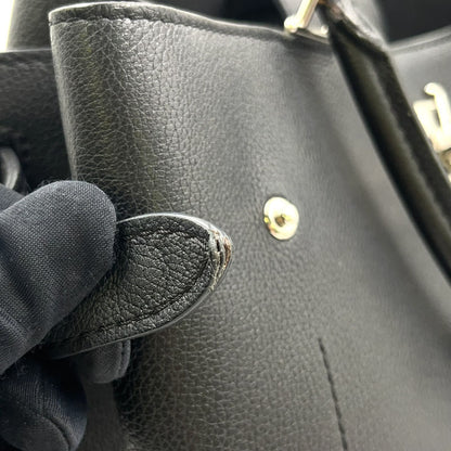 Louis Vuitton Lockme Leather Black Handbag Silver — view 9