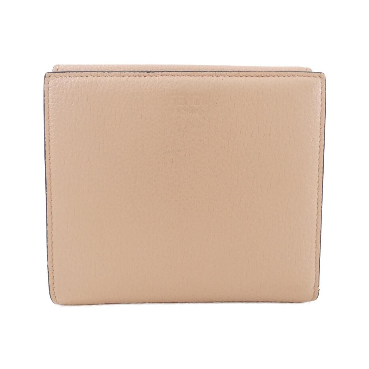 Fendi Peekaboo Wallet Gold — view 2