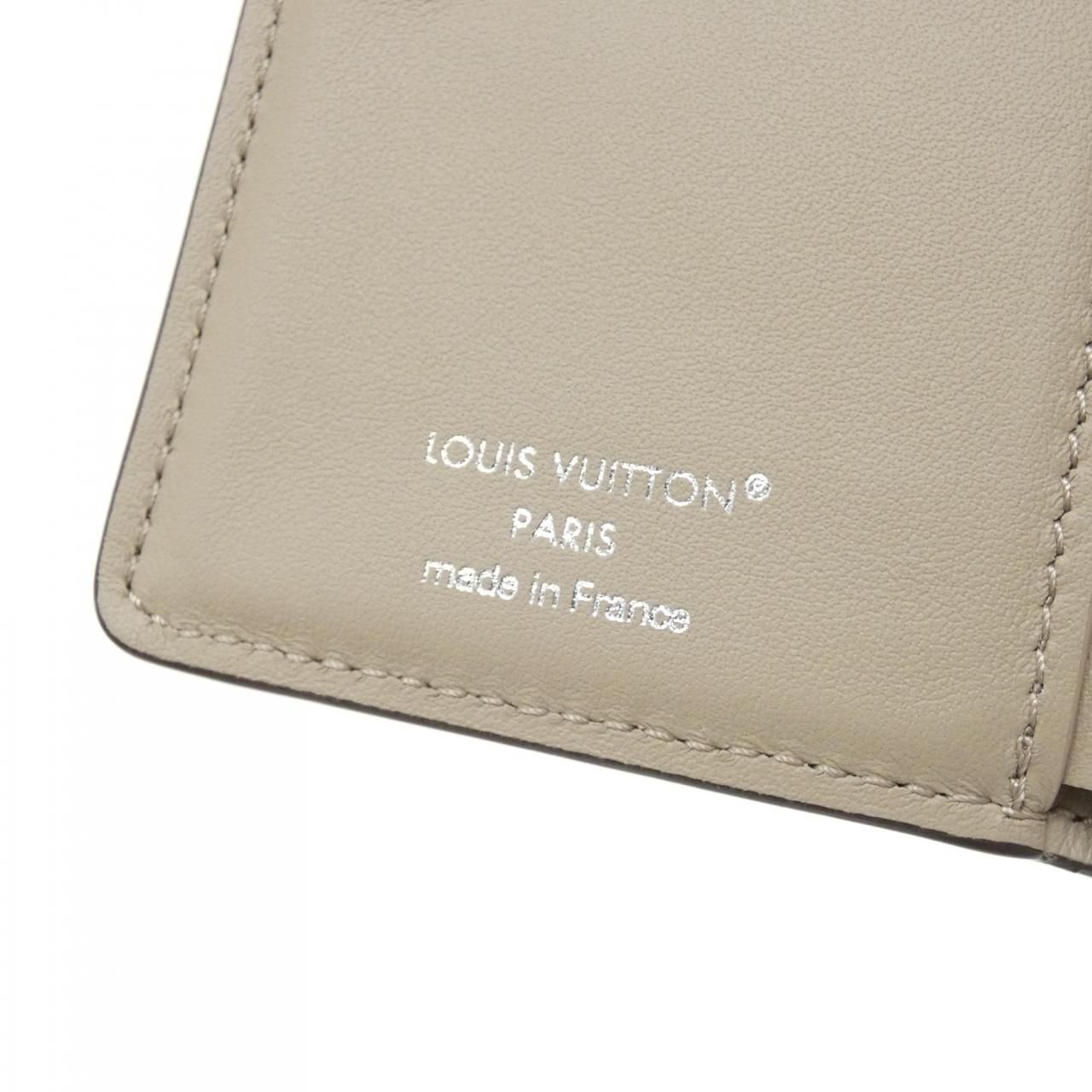 Louis Vuitton Mahina Portefeuille Wallet — view 3
