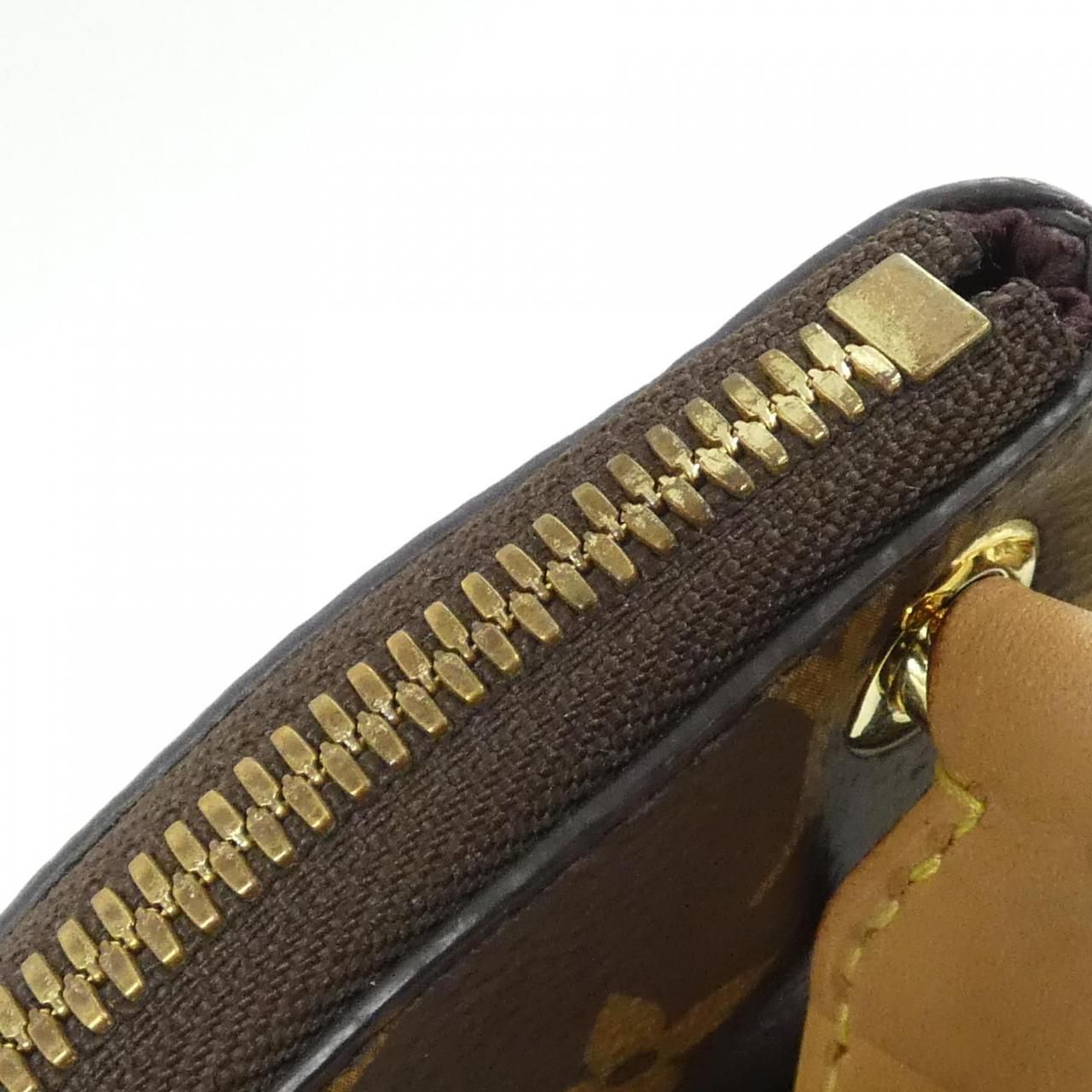 Louis Vuitton Monogram Odeon MM Shoulder Bag — view 5