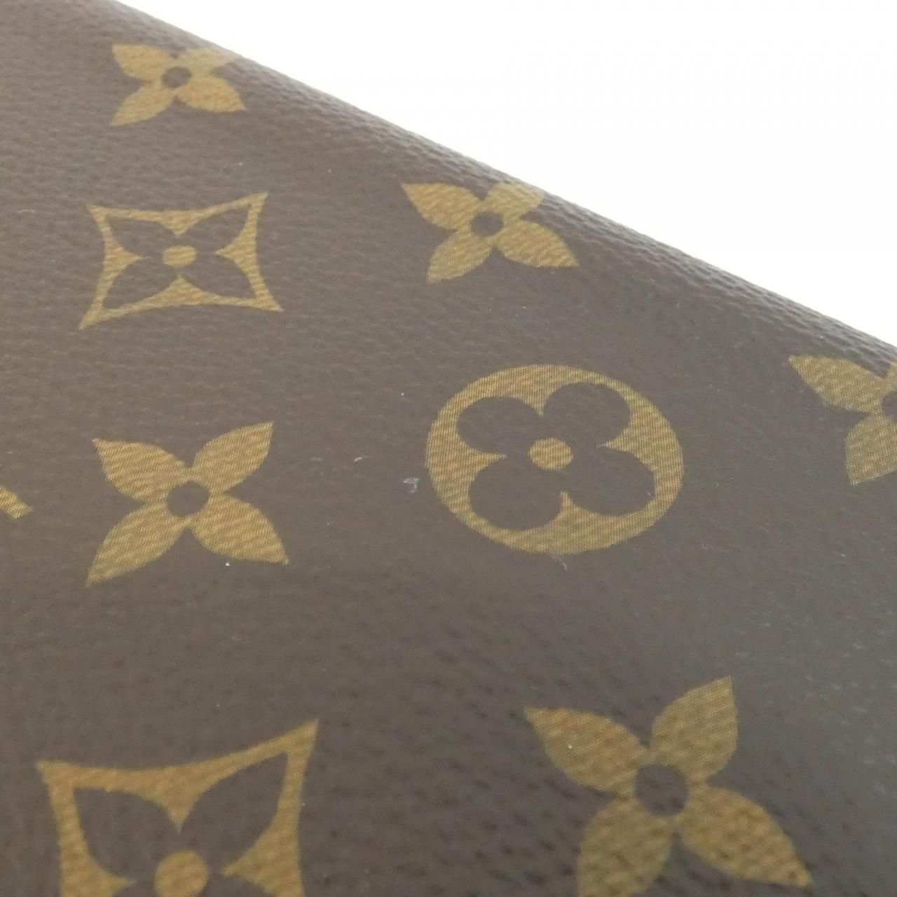 Louis Vuitton Monogram Zippy Wallet — view 3
