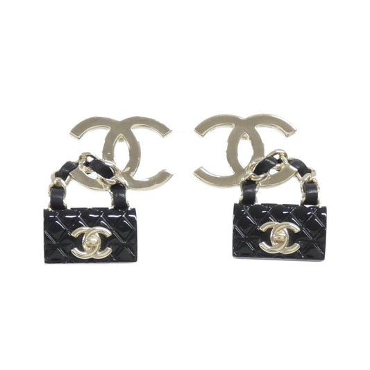 Chanel Earrings Gold