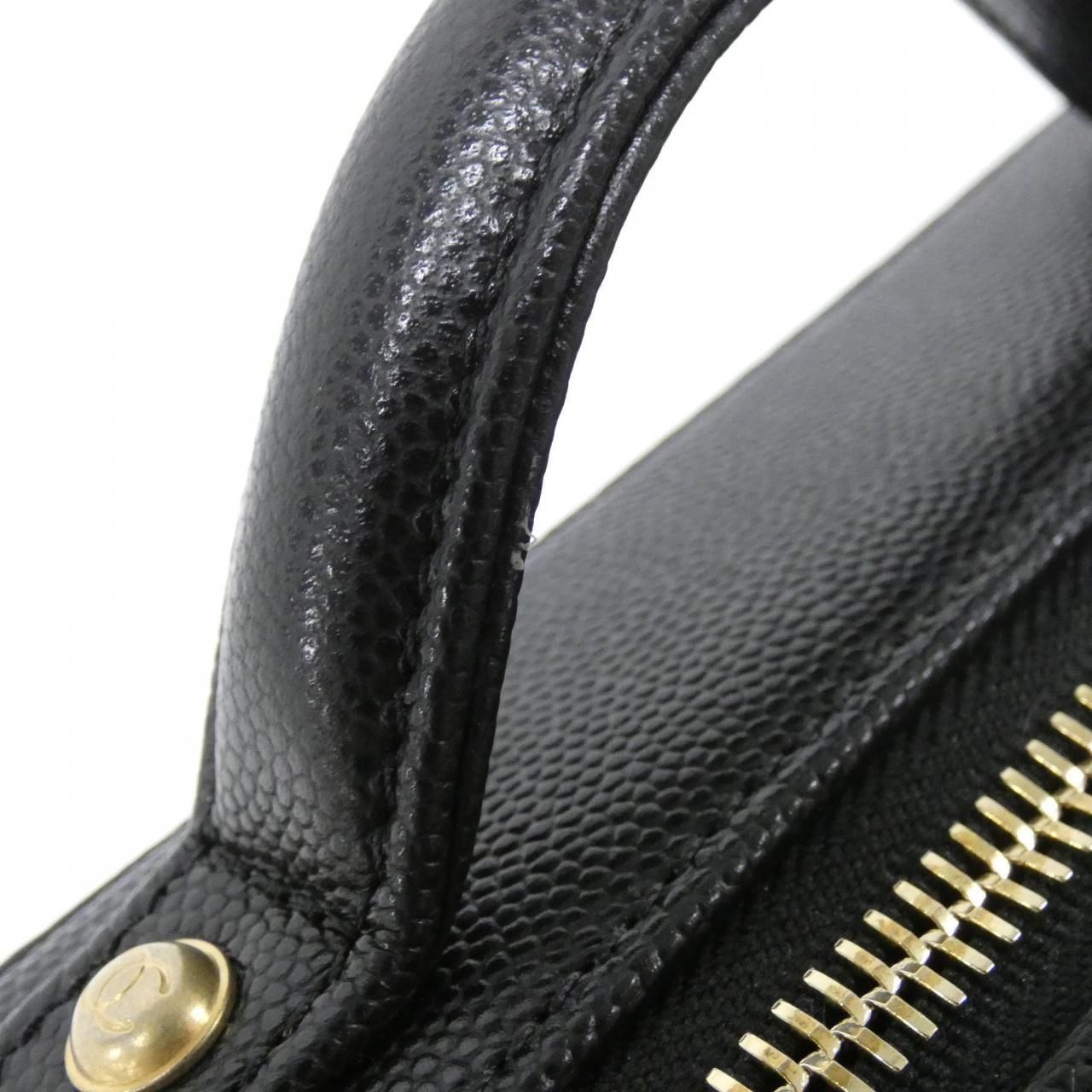 Chanel Bag Handbag Black — view 6