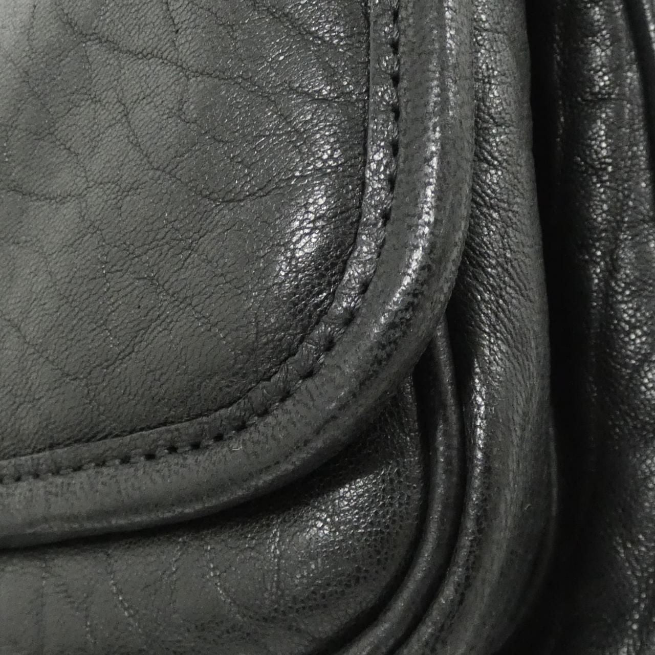 Saint Laurent Niki Shoulder Bag — view 5