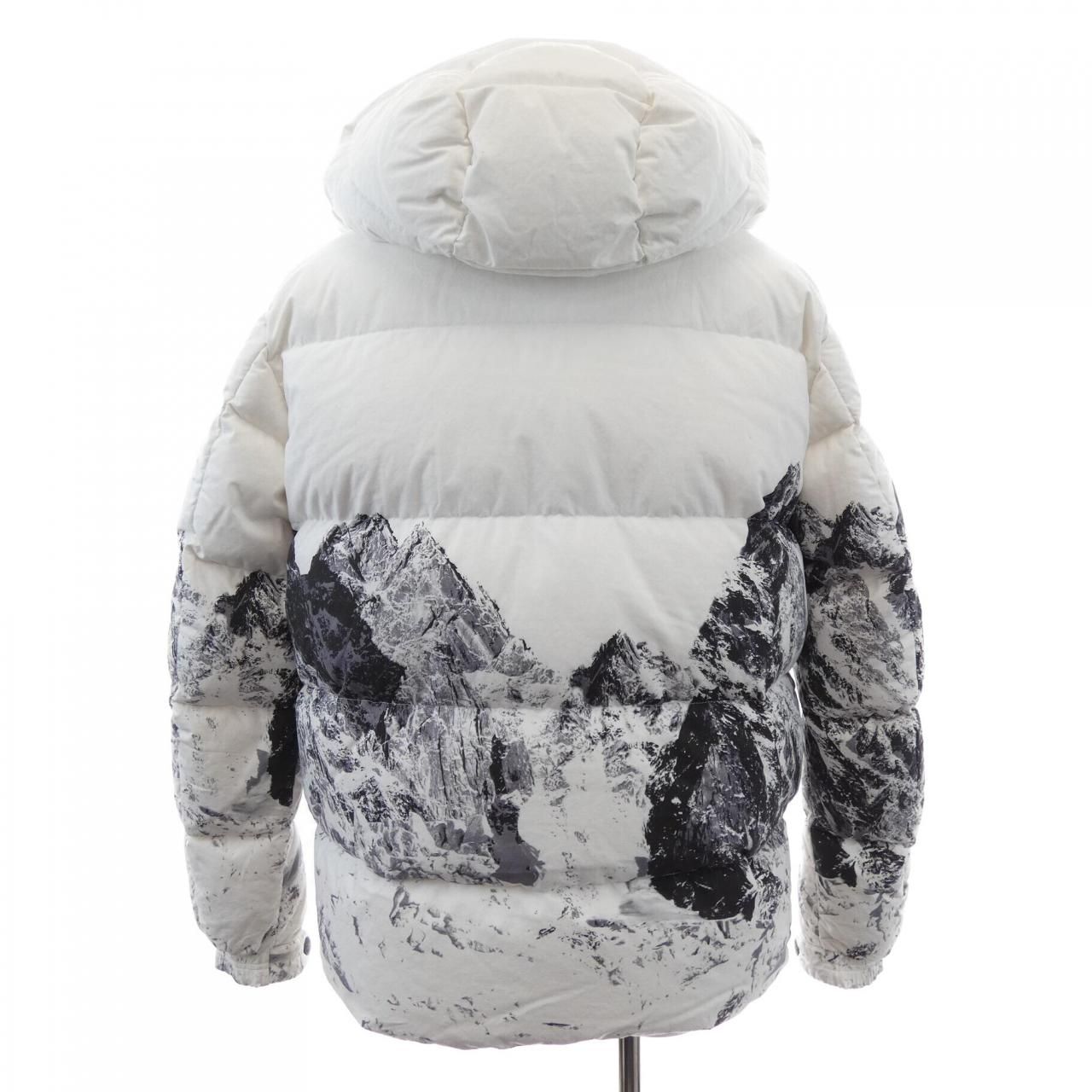 Moncler Chaberton Down Jacket — view 2