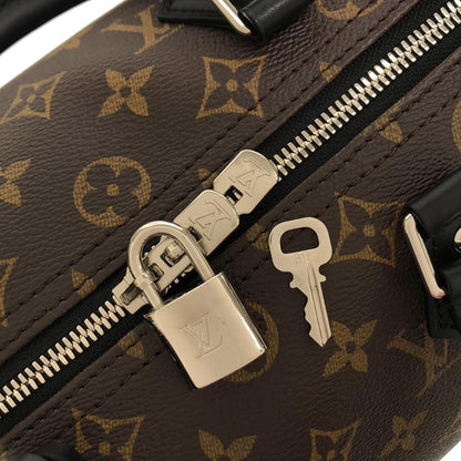 Louis Vuitton Monogram Black Speedy Bandouliere Soft 30 cm Boston Bag — view 4