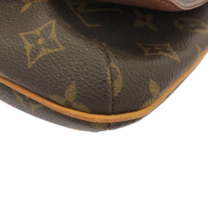 Louis Vuitton Monogram Musette Tango Shoulder Bag — view 3