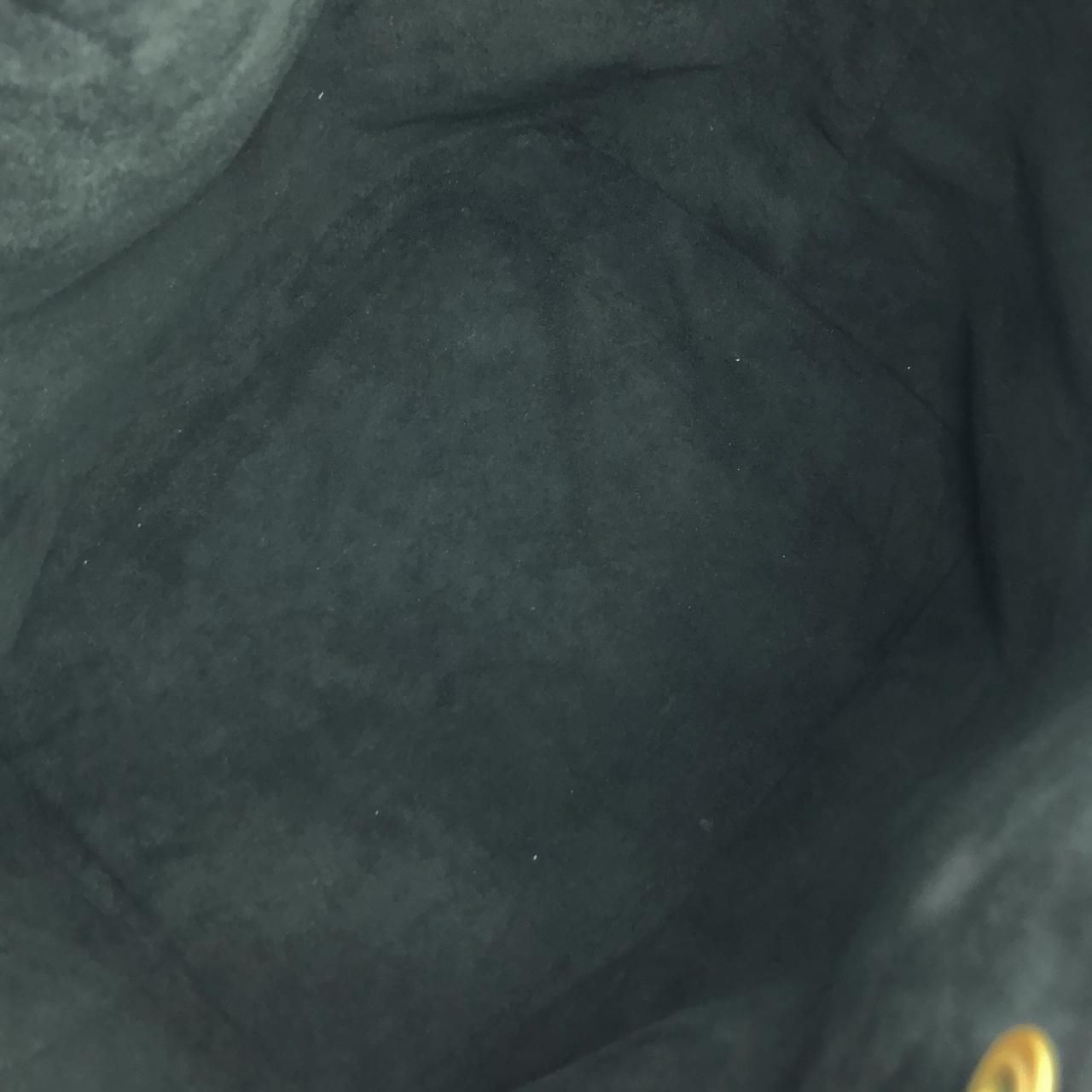 Louis Vuitton Epi Petit Noe Shoulder Bag — view 8