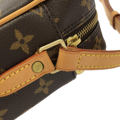 Louis Vuitton Vintage Monogram Trocadero 27 cm Shoulder Bag — view 4