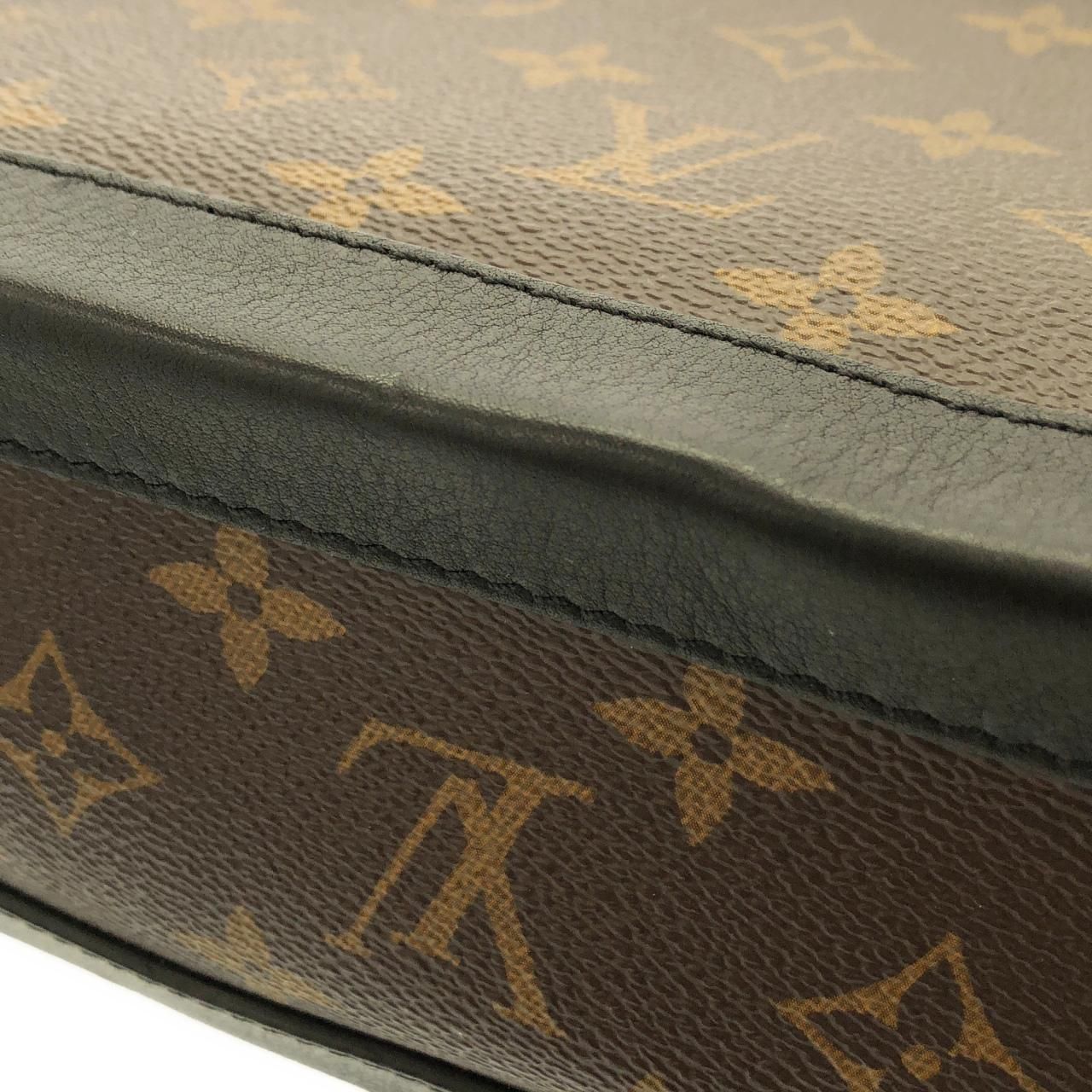 Louis Vuitton Monogram Solar Ray Soft Trunk — view 4