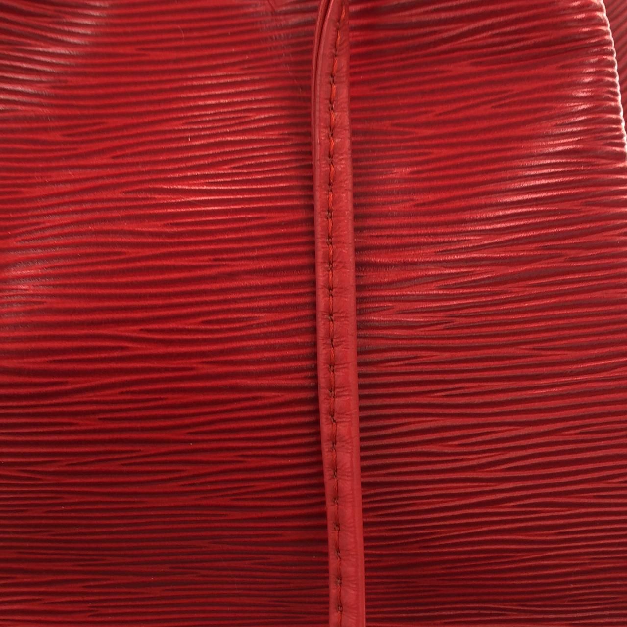 Louis Vuitton Epi Noe Shoulder Bag — view 6