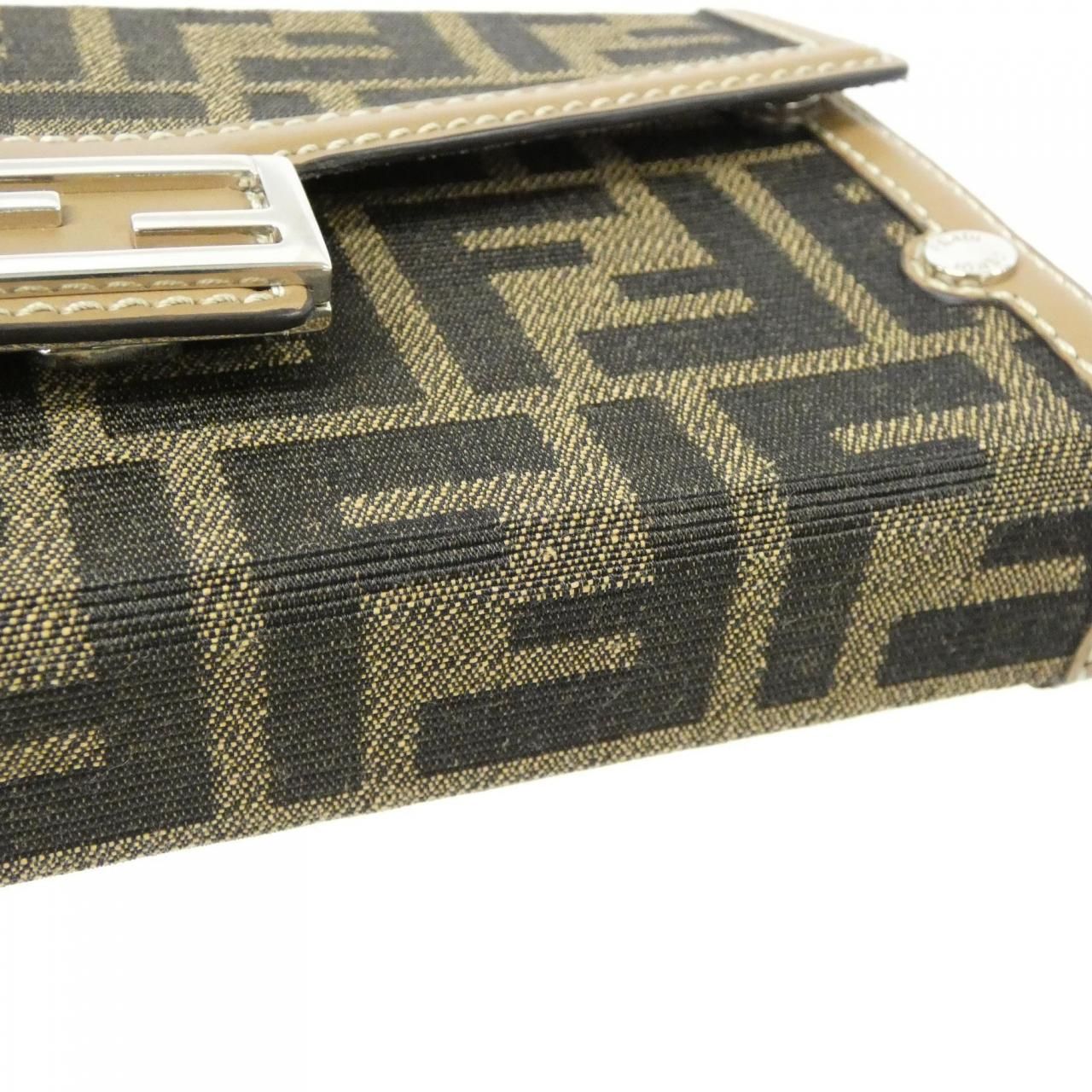 Fendi Baguette Phone Pouch Afbv Case — view 4