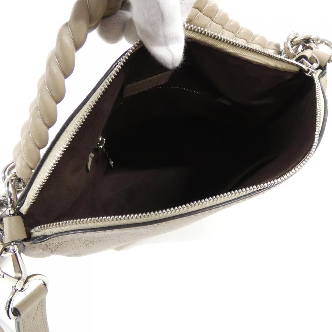 Louis Vuitton Mahina Babylon Chain BB Shoulder Bag — view 4