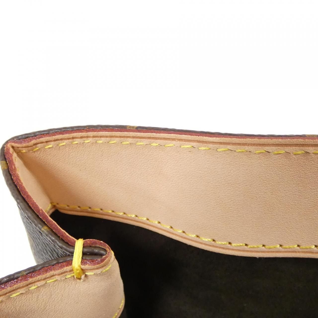 Louis Vuitton Monogram Wilshire Mm Bag — view 8