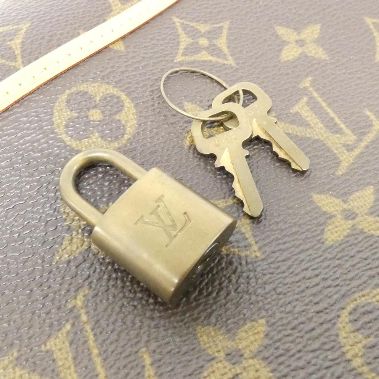 Louis Vuitton Monogram Bowling Vanity Bag — view 4