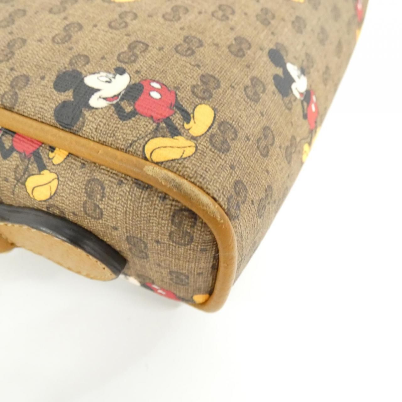 Gucci Hwubm Shoulder Bag — view 4