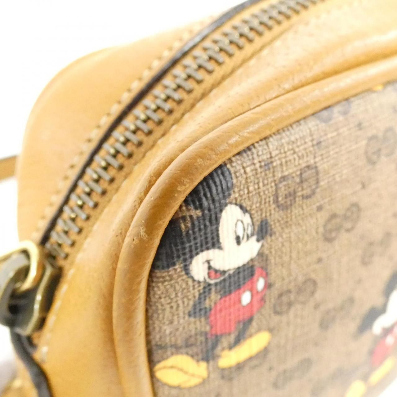 Gucci Hwubm Shoulder Bag — view 6