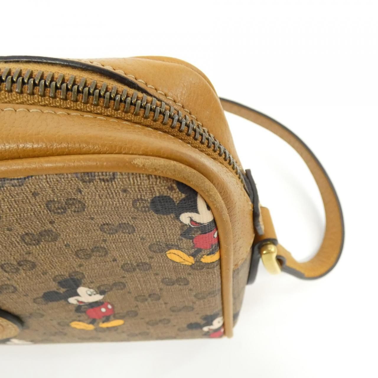 Gucci Hwubm Shoulder Bag — view 5