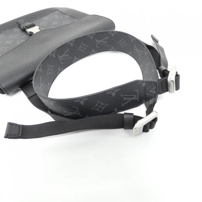 Louis Vuitton Taiga Llama Flap Messenger Shoulder Bag — view 5