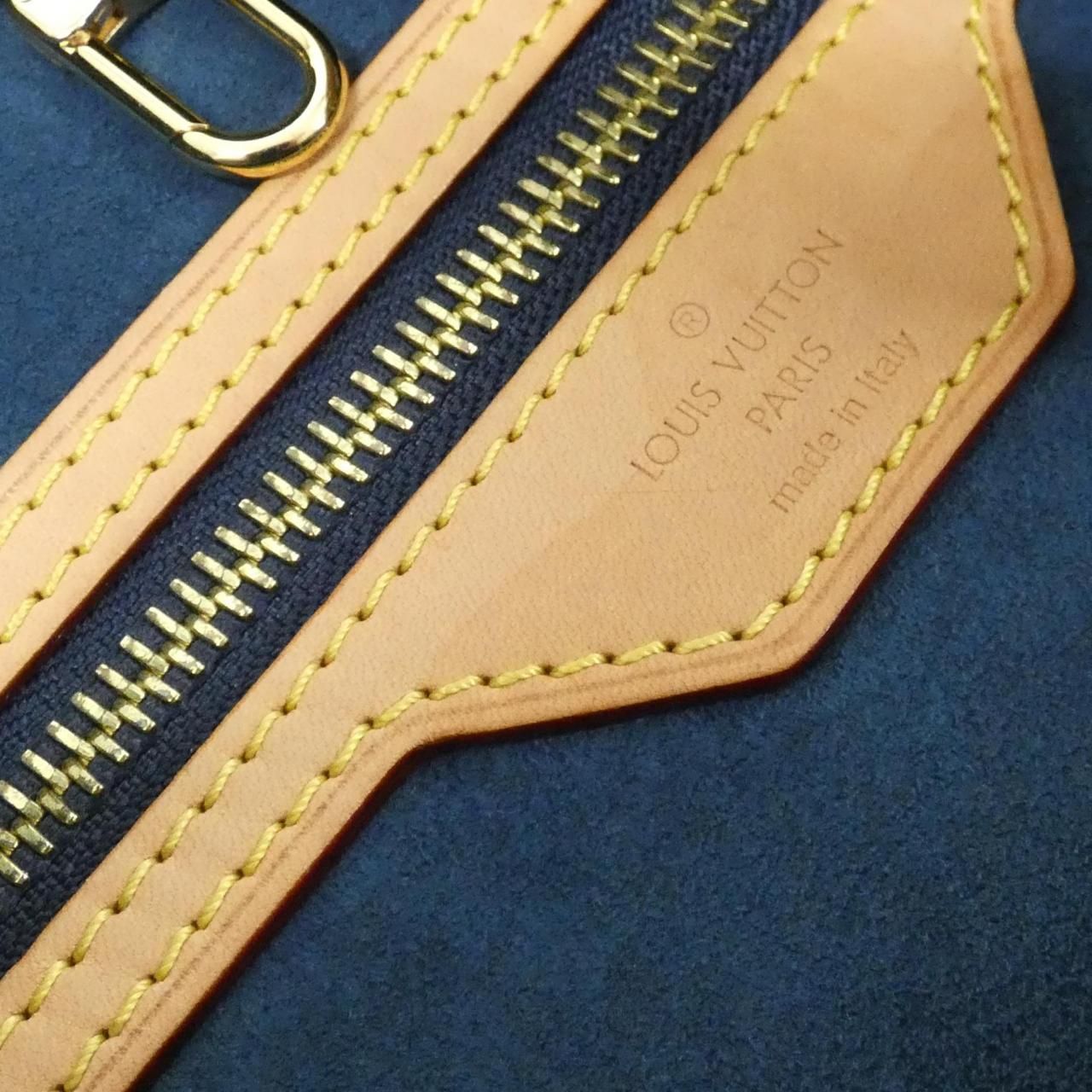 Louis Vuitton Monogram Denim Daily GM Shoulder Bag — view 9