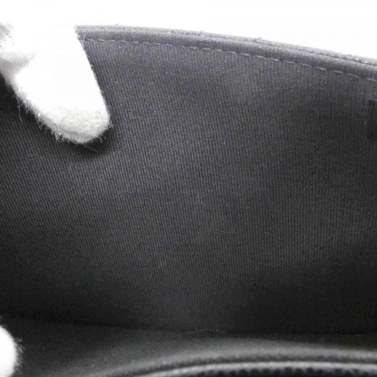 Chanel Chain Clutch Black — view 8