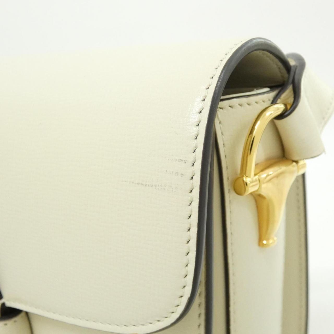 Gucci Horsebit Shoulder Bag — view 4